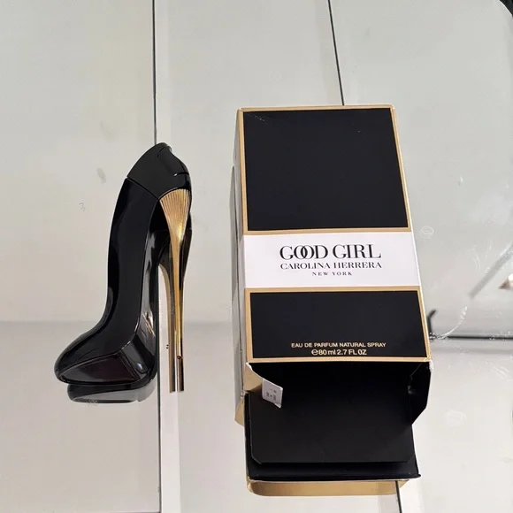 Carolina Herrera Good Girl Eau de Parfum Spray, 2.7 oz. - Picture 2 of 6